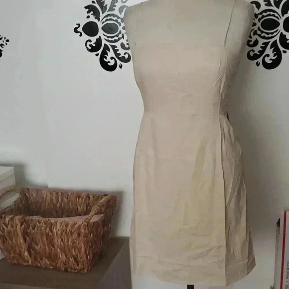 Linen/rayon short dress - Picture 1 of 7